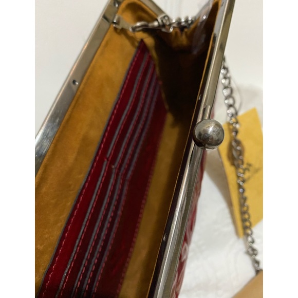 Patricia Nash•Potenaz Red Floral Tooled Kiss-lock Clutch•NWT - Picture 7 of 9